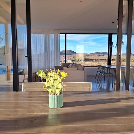 Villa Tabaiba En Lajares Con Piscina Esterno foto